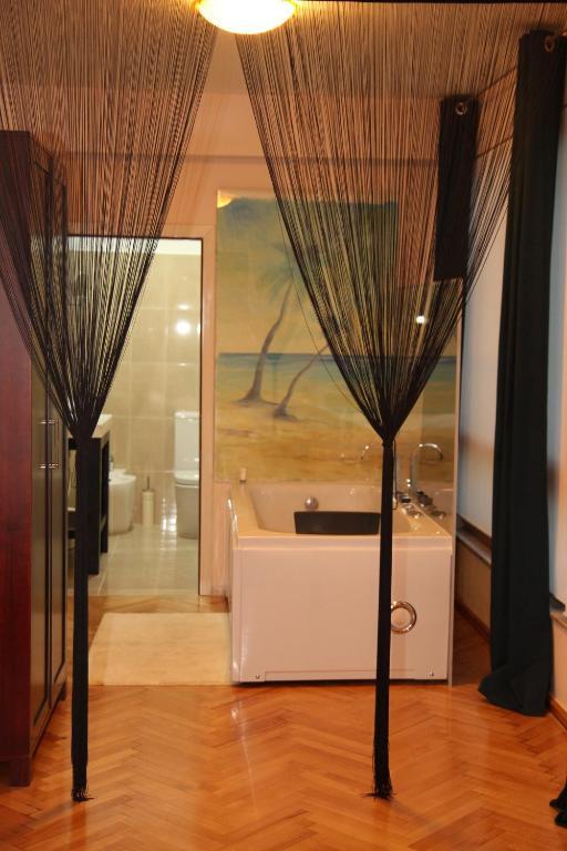 Hotel De Paris Tirana Room photo