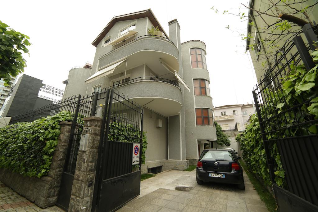 Hotel De Paris Tirana Exterior photo